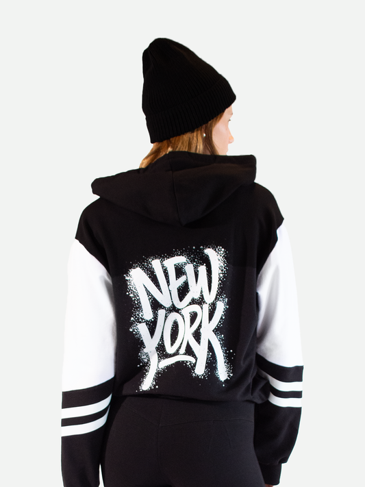 RUNWAY7 PULL OVER HOODIE