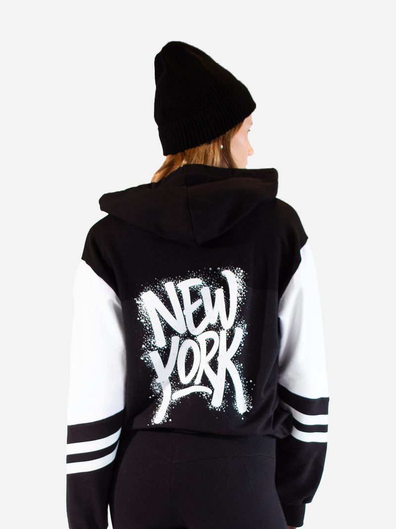 RUNWAY7 PULL OVER HOODIE