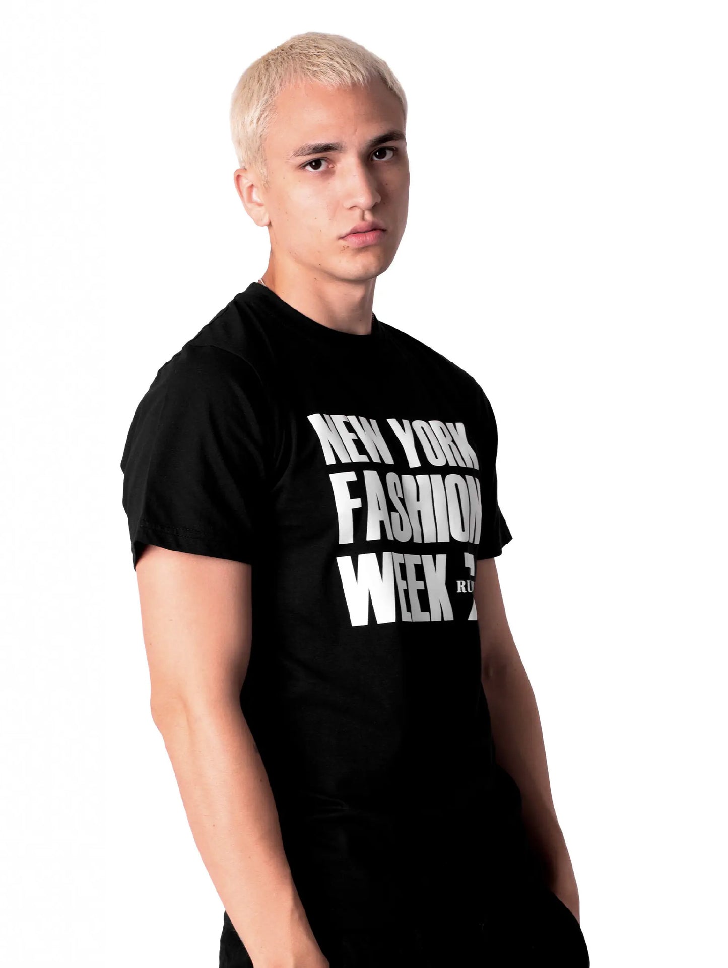 NYFW CLASSIC BLACK TEE